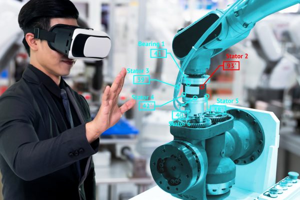 AR/ VR Solution For Smart Factory Worker